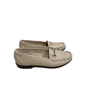 SAS Tripad Penny‎ Loafer Shoes Women's Size 9.5N Cream Leather Slip-On Casual